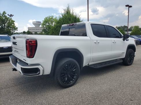 Used 2024 GMC Sierra 1500 AT4 w/ Technology Package AWD/4WD image 6