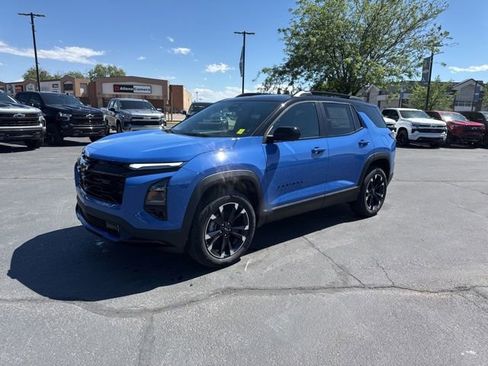 New 2026 Chevrolet Equinox RS w/ Convenience Package III AWD/4WD image 3