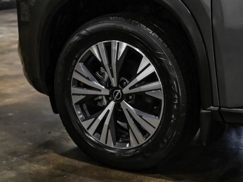 Used 2022 Nissan Rogue SV FWD image 51