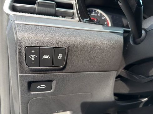 Used 2024 Kia K5 GT-Line image 17