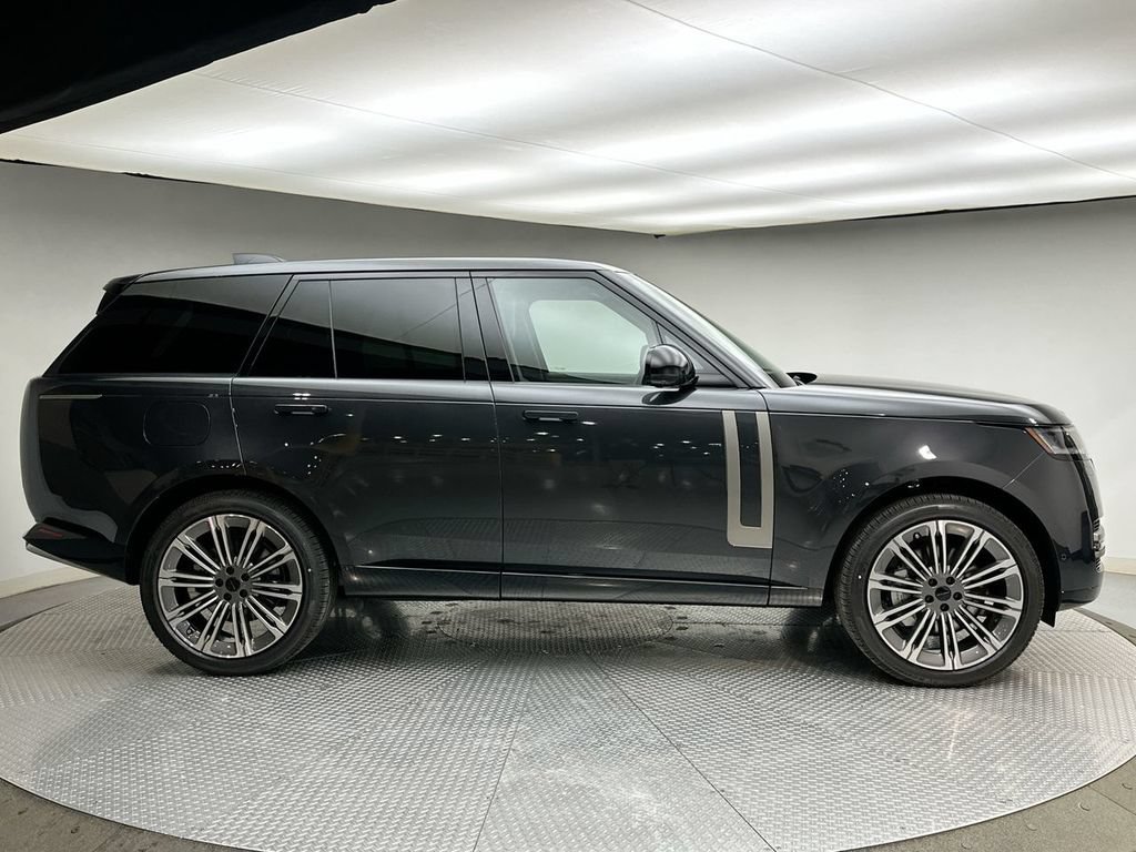New 2026 Land Rover Range Rover SE AWD/4WD image 14