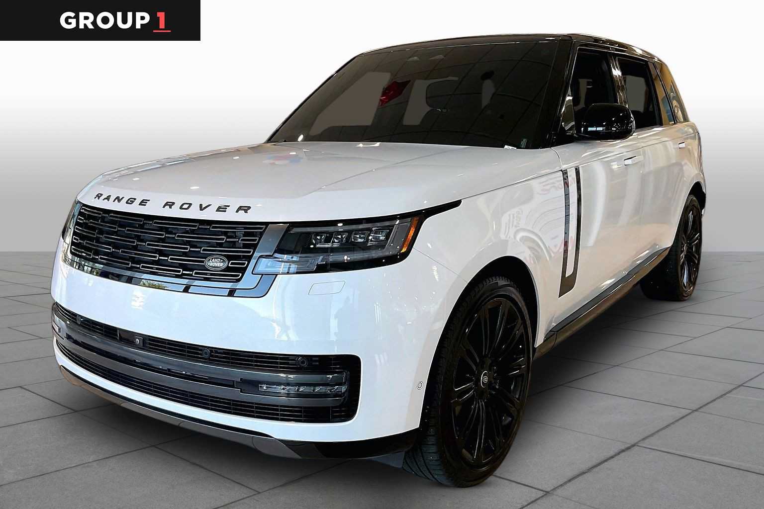 Used 2024 Land Rover Range Rover Long Wheelbase Autobiography AWD/4WD image 1