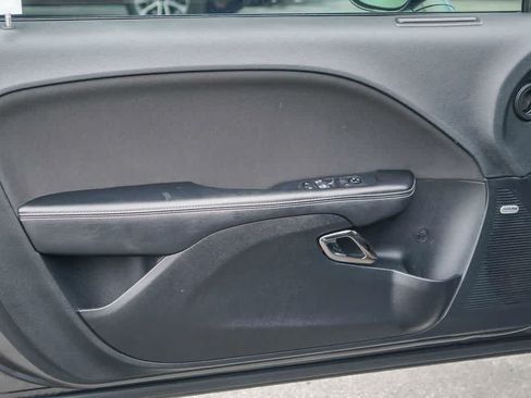 Used 2020 Dodge Challenger SRT Hellcat RWD image 19