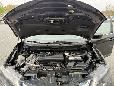 Used 2020 Nissan Rogue S AWD/4WD image 19