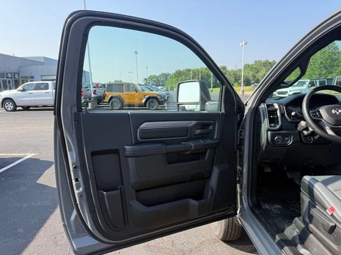 New 2026 RAM 3500 Tradesman AWD/4WD image 13