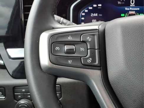Used 2025 Chevrolet Silverado 2500 LT w/ Convenience Package AWD/4WD image 13