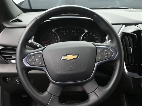 Certified 2023 Chevrolet Traverse LT image 30