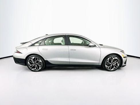 Used 2024 Hyundai Ioniq 6 SEL RWD image 10