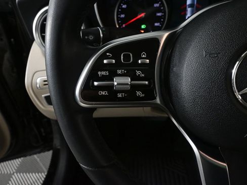 Used 2019 Mercedes-Benz C 300 Sedan image 10