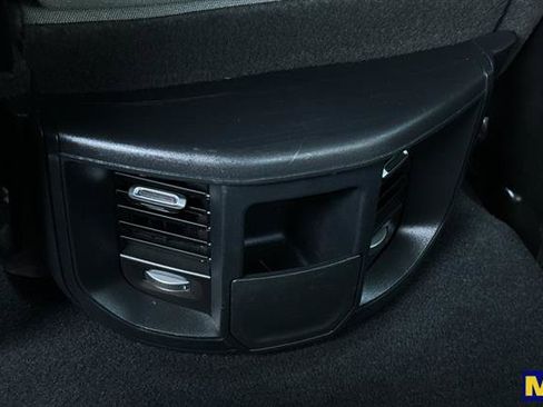 Used 2024 RAM 2500 Big Horn w/ Bed Utility Group image 15