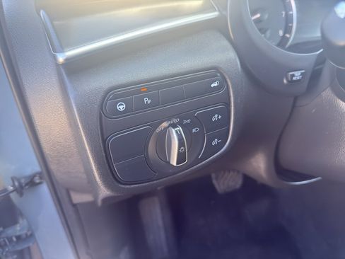 Used 2025 INFINITI QX50 Luxe image 13