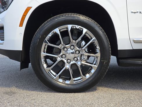 New 2026 GMC Yukon Elevation image 41