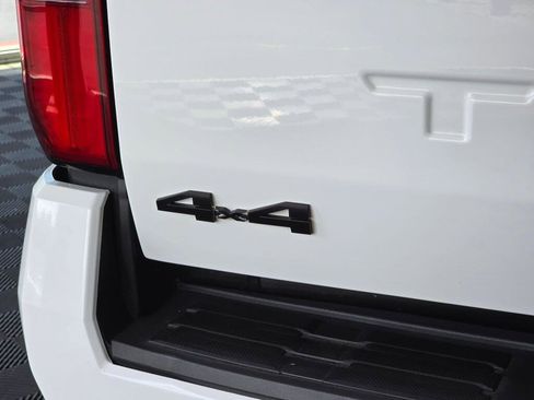 Used 2024 Toyota Tacoma TRD Off-Road AWD/4WD image 13