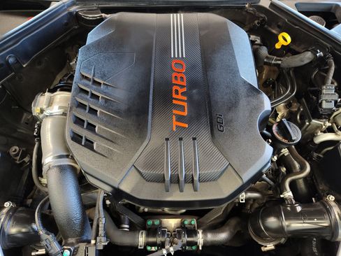Used 2019 Kia Stinger GT1 RWD image 29