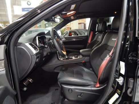 Used 2021 Jeep Grand Cherokee SRT w/ Trailer Tow Group IV image 20