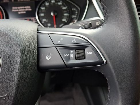 Certified 2023 Audi Q5 2.0T Premium w/ Convenience Package image 23