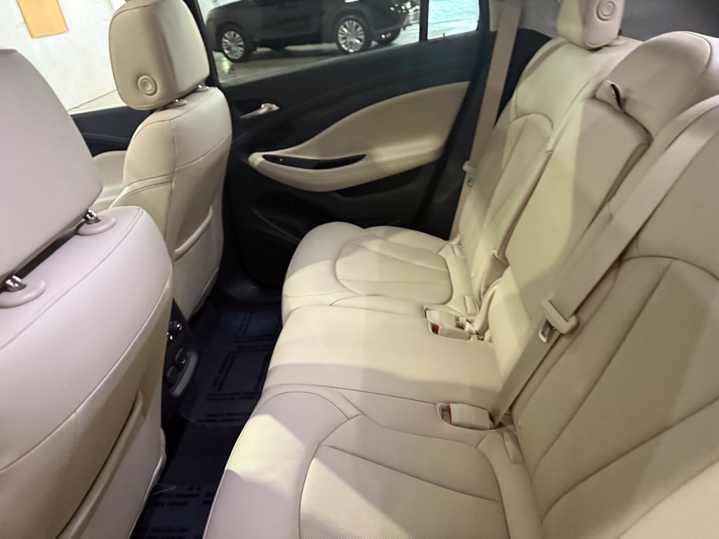 Used 2019 Buick Envision Premium AWD/4WD image 33