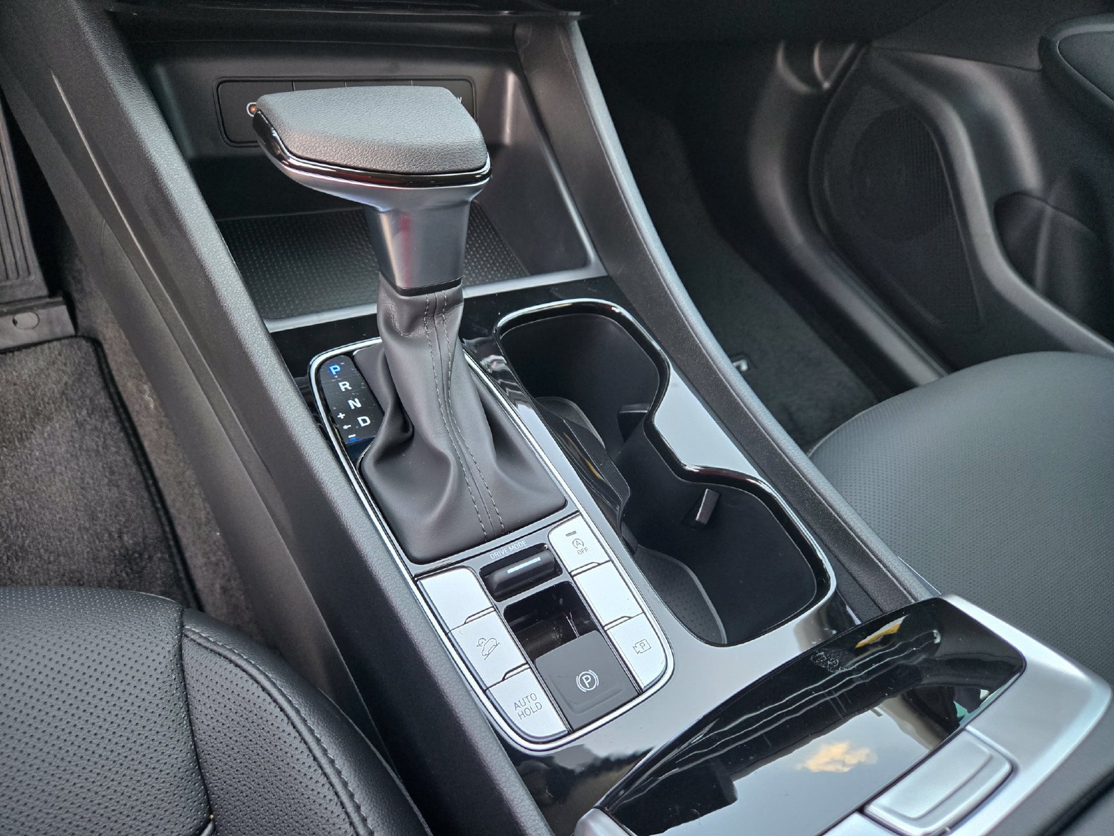 New 2026 Hyundai Tucson SEL Plus FWD image 14