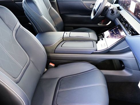 New 2026 INFINITI QX80 SPORT w/ Sport Exterior Package image 45