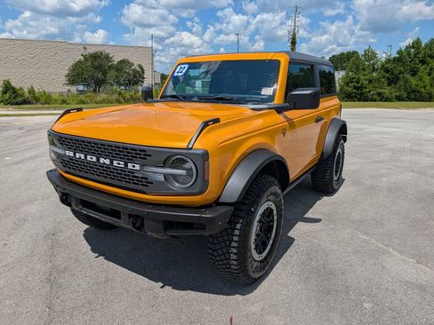 Certified 2022 Ford Bronco Badlands w/ Sasquatch Package AWD/4WD image 5