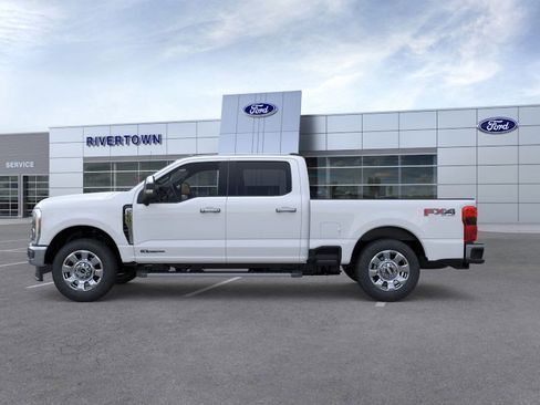 New 2026 Ford F250 Lariat w/ Chrome Package image 25