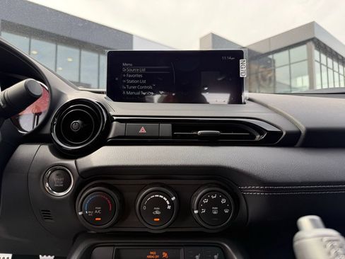 New 2026 MAZDA MX-5 Miata Club w/ Interior Package RWD image 20