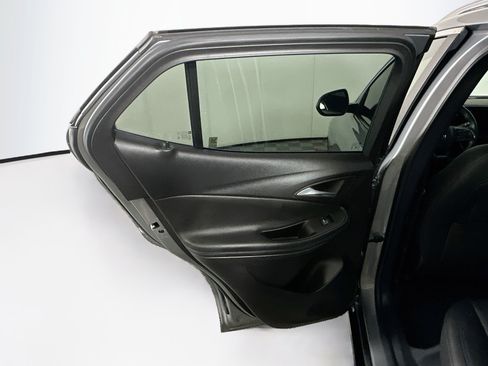 Used 2025 Buick Encore GX Sport Touring w/ Experience Buick Package FWD image 27