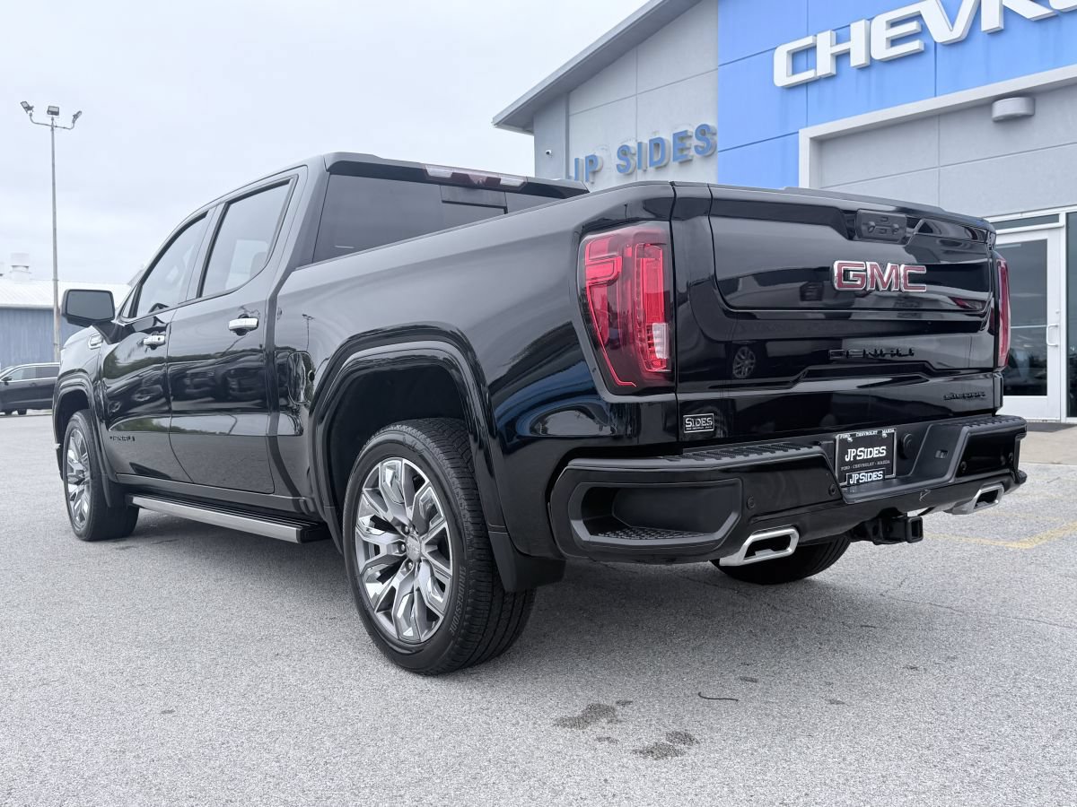 Used 2023 GMC Sierra 1500 Denali w/ Denali Reserve Package AWD/4WD image 7
