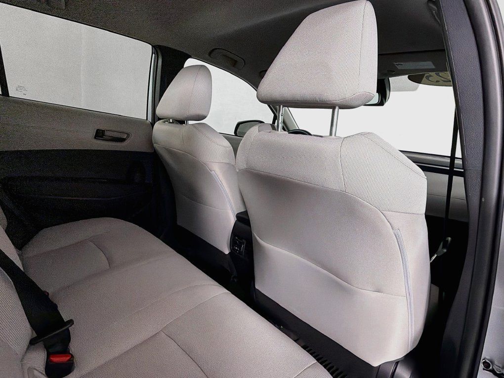 Used 2025 Toyota Corolla Cross L FWD image 27