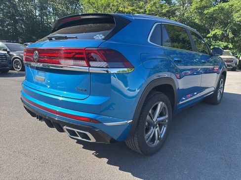 Used 2024 Volkswagen Atlas Cross Sport SEL R-Line AWD/4WD image 5