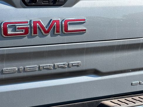 New 2026 GMC Sierra 1500 SLT w/ SLT Premium Package AWD/4WD image 33