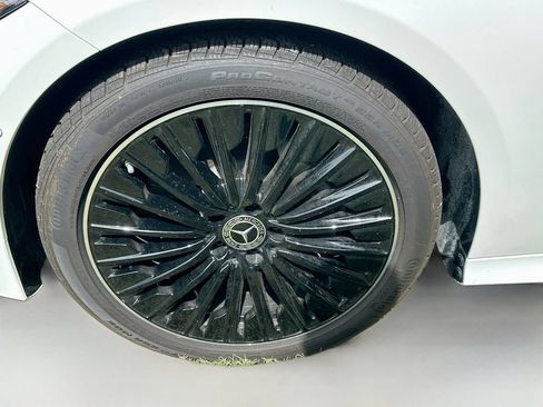 Used 2026 Mercedes-Benz CLE 300 4MATIC Coupe image 32