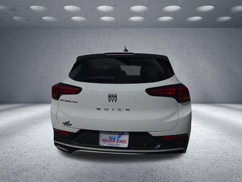 Used 2024 Buick Encore GX Preferred w/ Advanced Technology Package FWD image 9