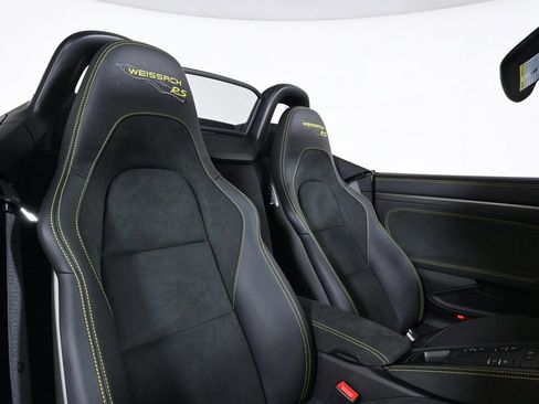 Used 2025 Porsche 718 Boxster Spyder RS image 18