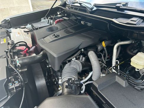 Used 2023 Toyota Tundra SR5 image 30