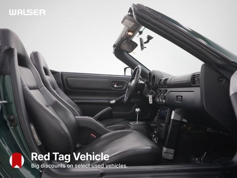 Used 2003 Toyota MR2 RWD image 11