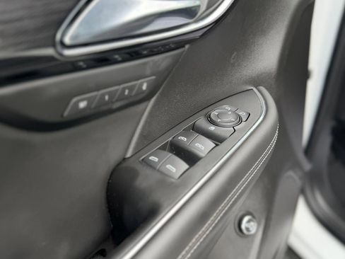 Used 2023 Buick Envision Essence w/ Sport Touring Package FWD image 12