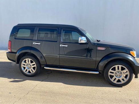 Used 2008 Dodge Nitro R/T image 7