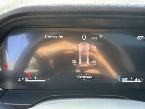 New 2025 Jeep Grand Cherokee Limited w/ Luxury Tech Group II image 24