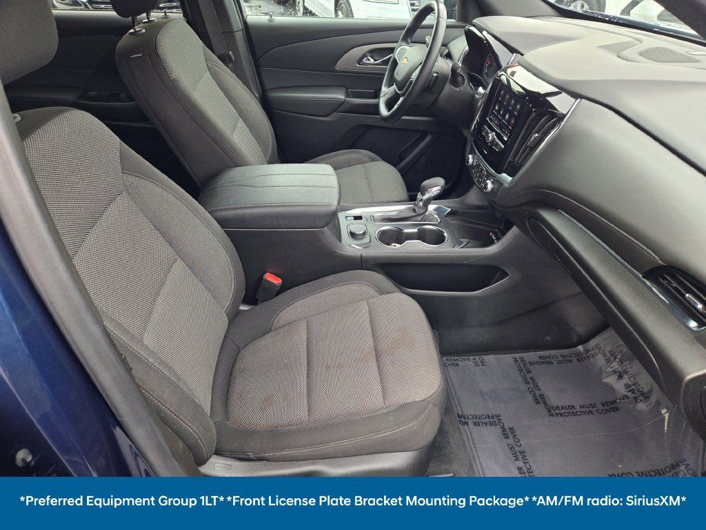 Used 2023 Chevrolet Traverse LT FWD image 10