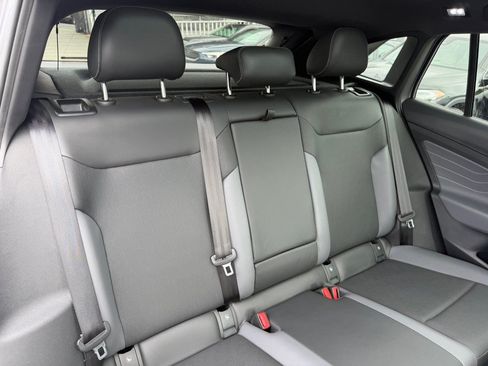 Used 2023 Volkswagen ID.4 Pro S RWD image 40