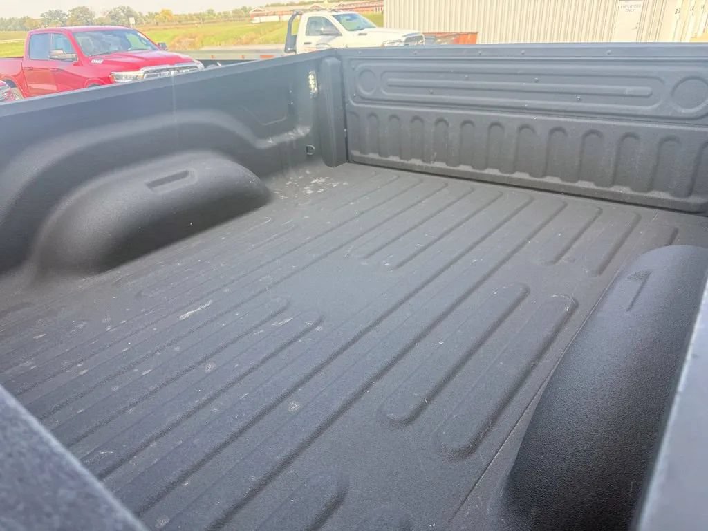 Used 2026 RAM 2500 Big Horn AWD/4WD image 15