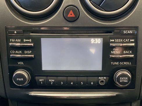 Used 2015 Nissan Rogue S w/ Convenience Package image 19