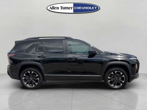 New 2026 Chevrolet Equinox RS w/ Convenience Package III FWD image 3