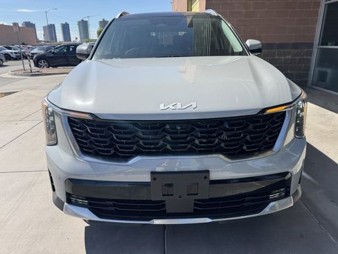 Used 2024 Kia Sorento SX image 10