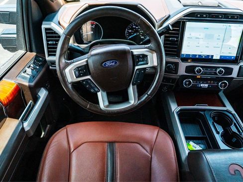 Used 2022 Ford F250 King Ranch w/ King Ranch Ultimate Package AWD/4WD image 31
