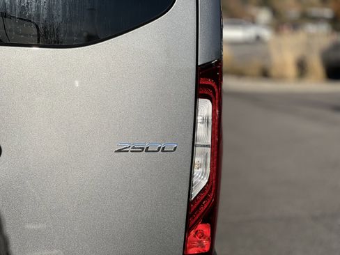 New 2025 Mercedes-Benz Sprinter 2500 image 10