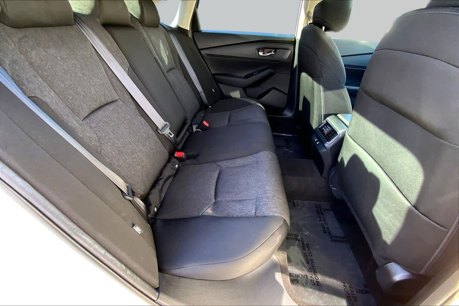 Used 2025 Honda Accord SE image 19