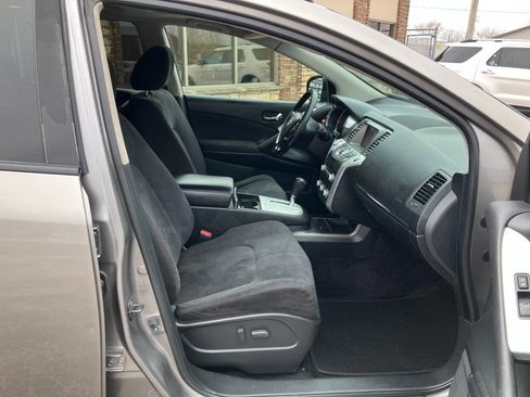 Used 2011 Nissan Murano SV image 14