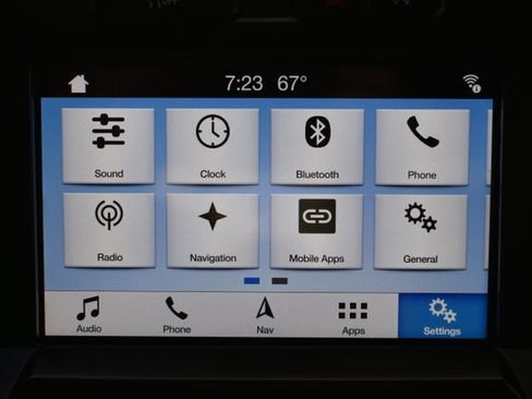 Used 2018 Ford F150 XLT w/ Equipment Group 302A Luxury AWD/4WD image 29
